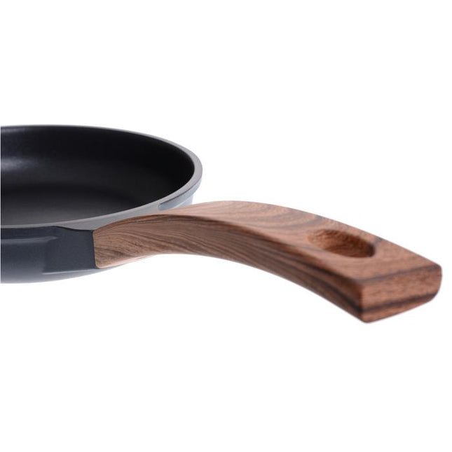 Pfanne-Aluguss-24-cm-2