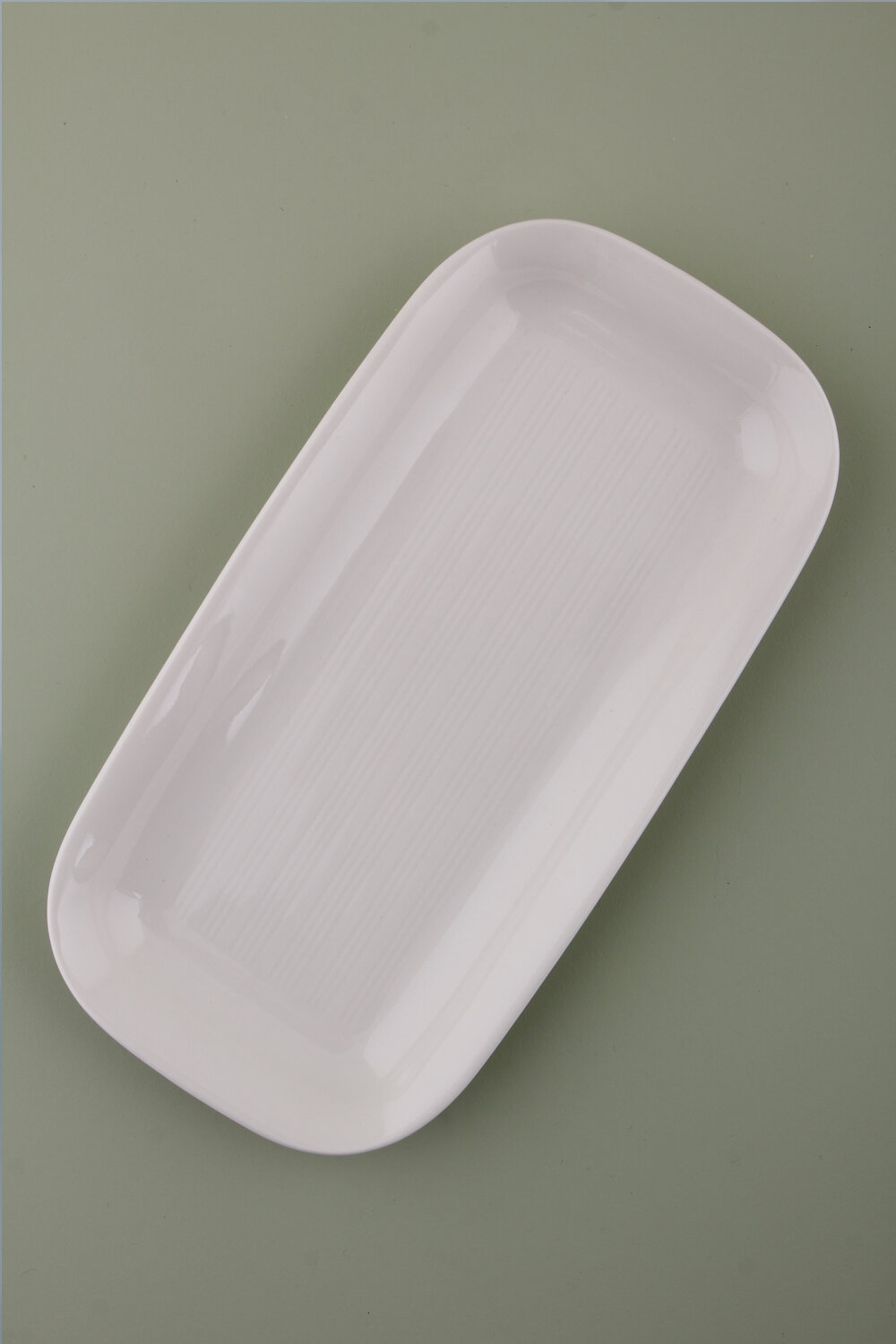 04ALM004367-a Alumilite BACH Servierplatte 12x23 cm